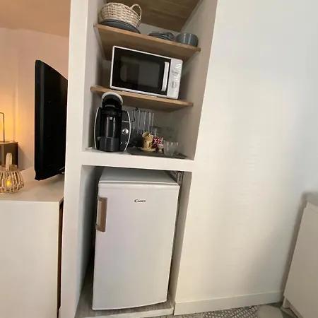 24 M Cocoon In 13th District Appartement Parijs